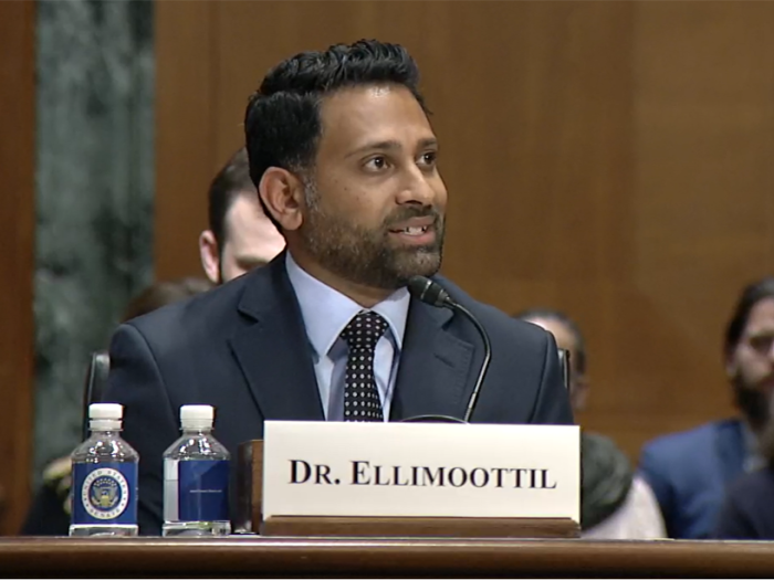expert at stand hearing in suit