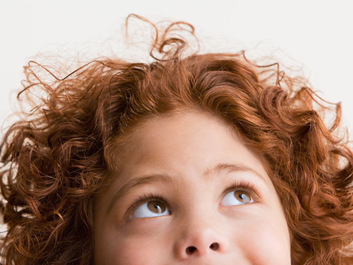 Read head child looking up