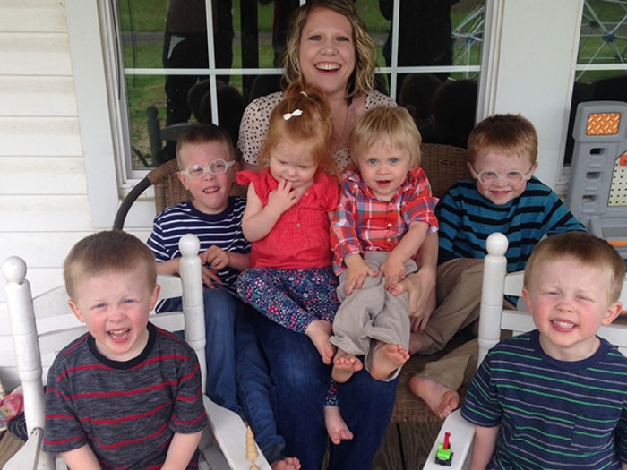 Kristie Stolly with her 3 sets of twins