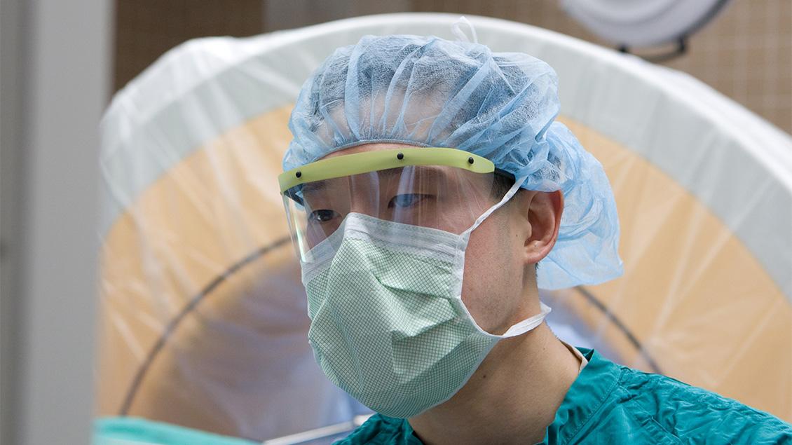 Doctor performing a surgery